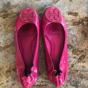 Tory Burch fuchsia flats